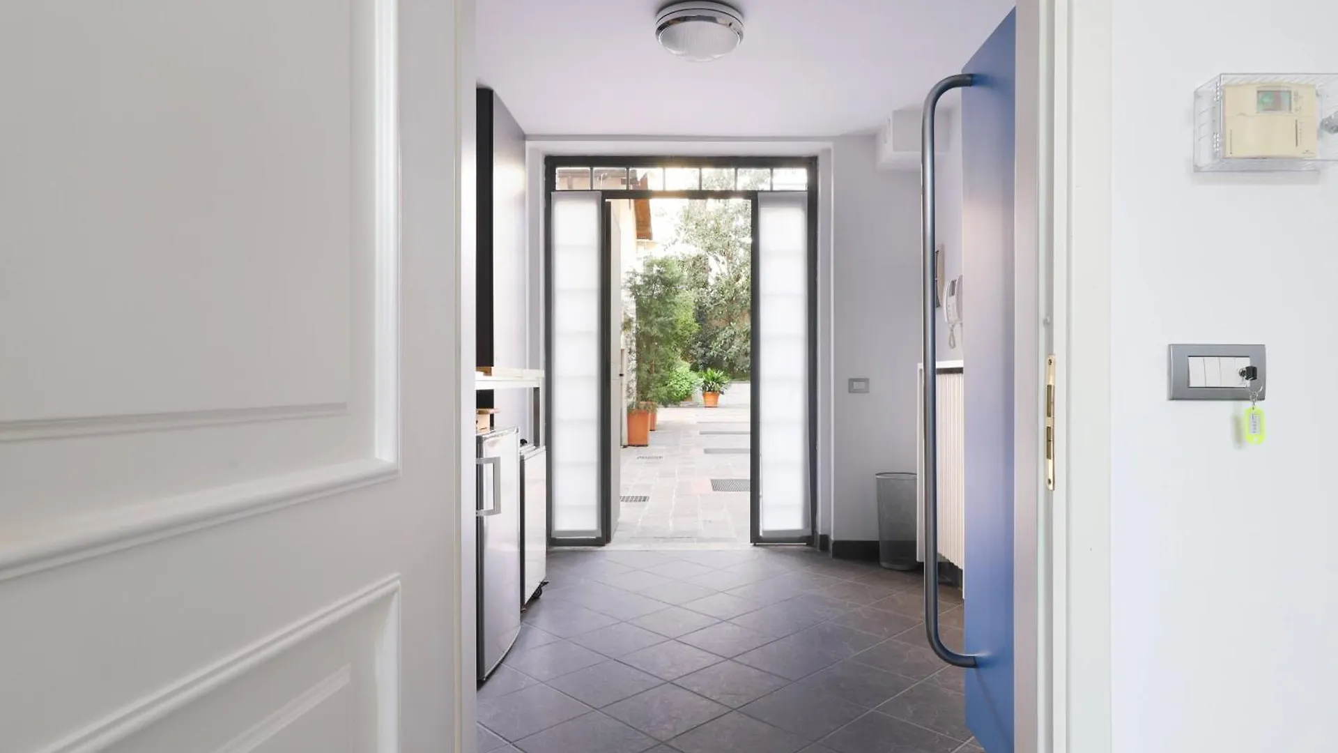 Scaldasole Loft Design 15 Min Dal Duomo Milan Apartment