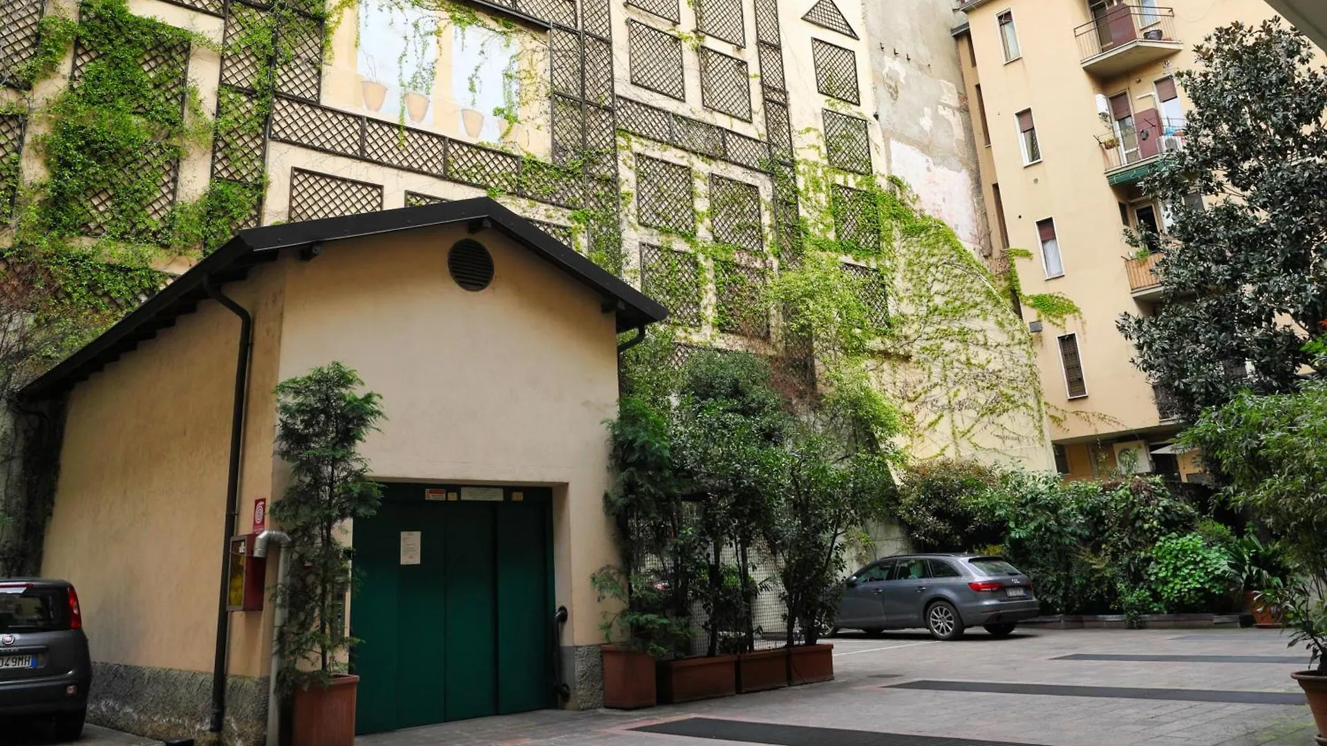 Scaldasole Loft Design 15 Min Dal Duomo Milan Italy
